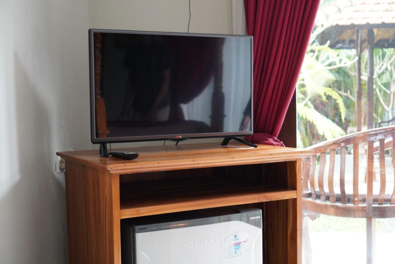 Puri Bisma Ubud - 4 Bedroom Private Villa - 10 Min Walking To Ubud Center Exterior photo