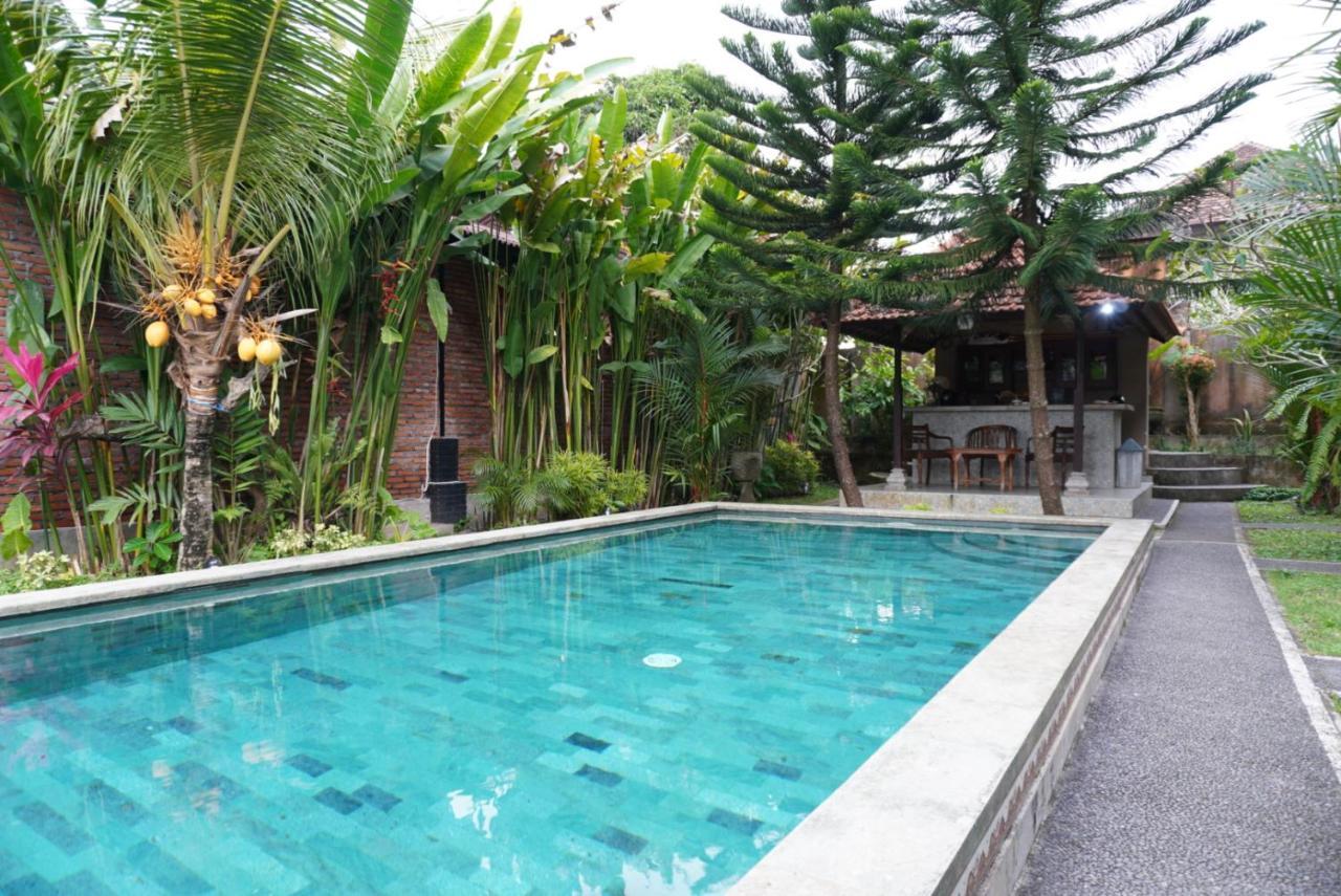 Puri Bisma Ubud - 4 Bedroom Private Villa - 10 Min Walking To Ubud Center Exterior photo