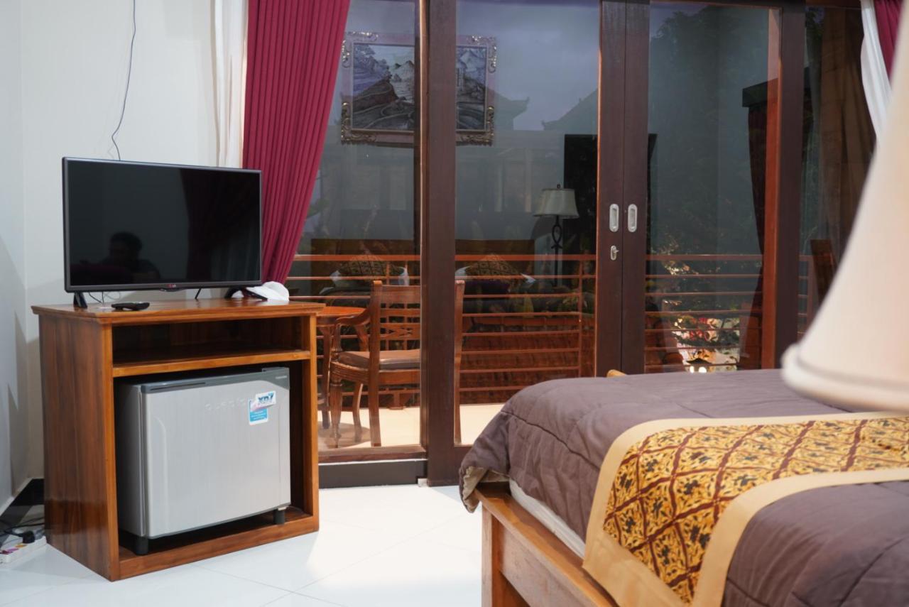 Puri Bisma Ubud - 4 Bedroom Private Villa - 10 Min Walking To Ubud Center Exterior photo